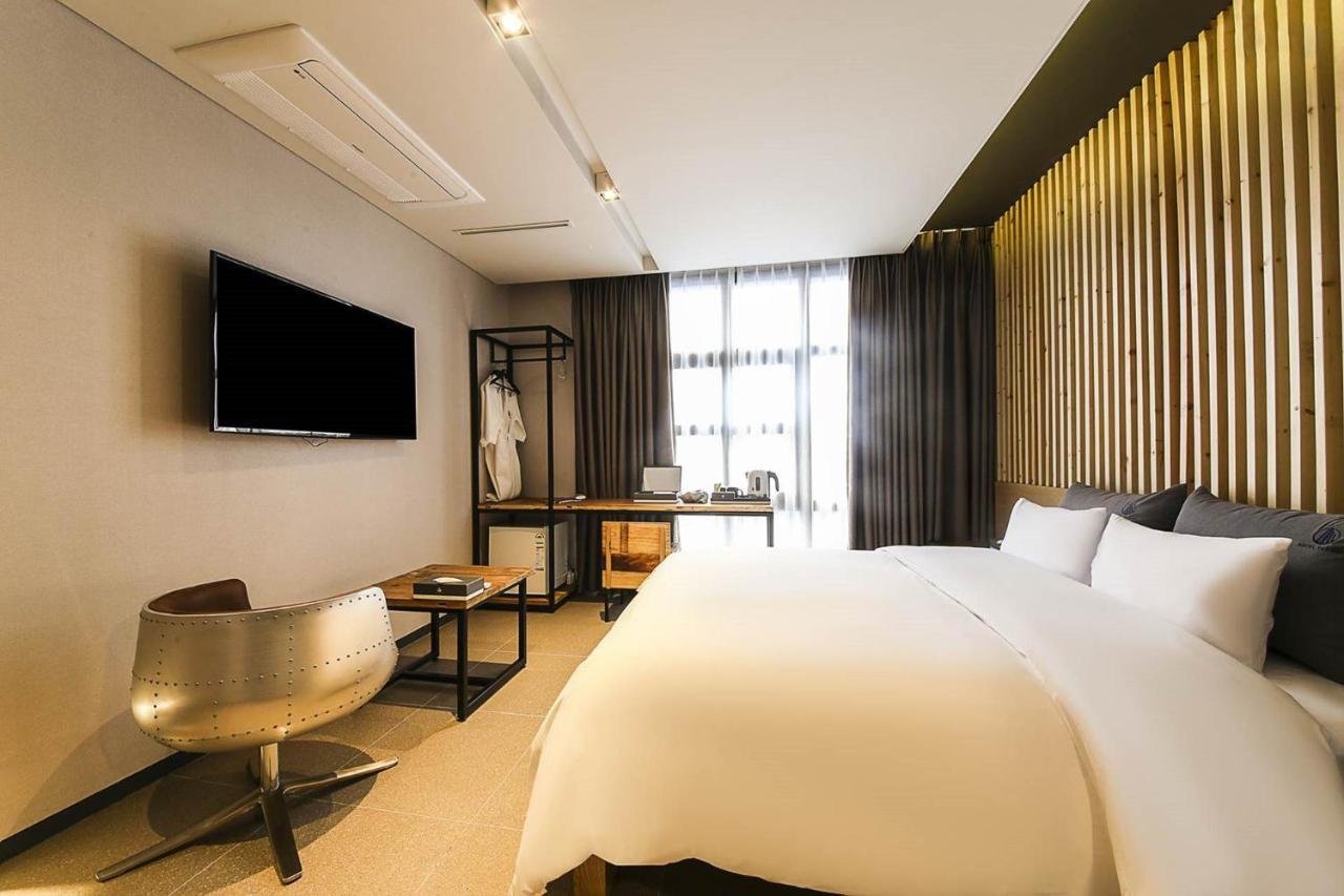 Yeoubi Hotel Ilsan Ni Buitenkant foto